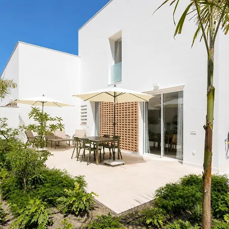 Nerjaplus Playa Burriana 4 * 네르하